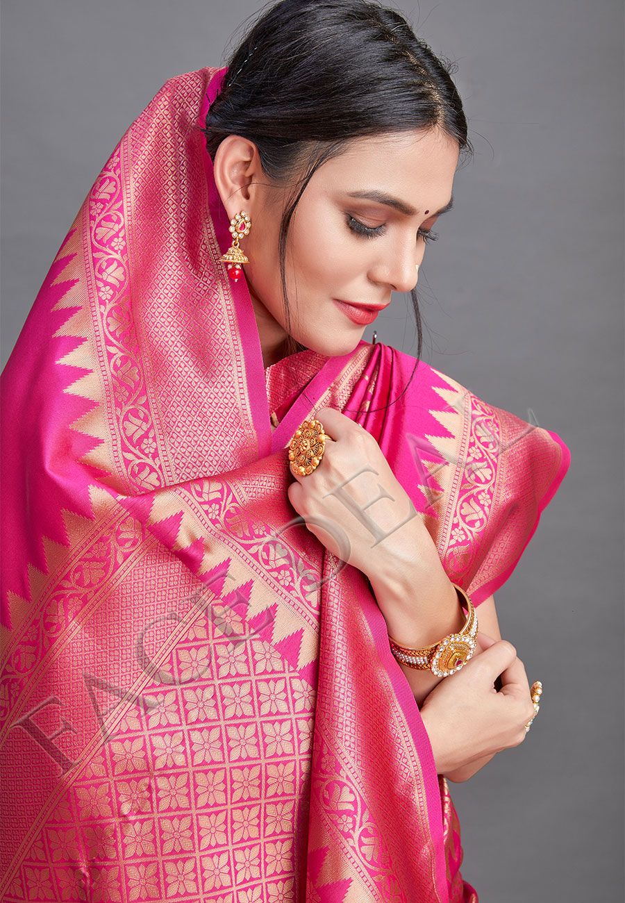 Unique Jacquard Weaving Banarasi Silk Sarees
